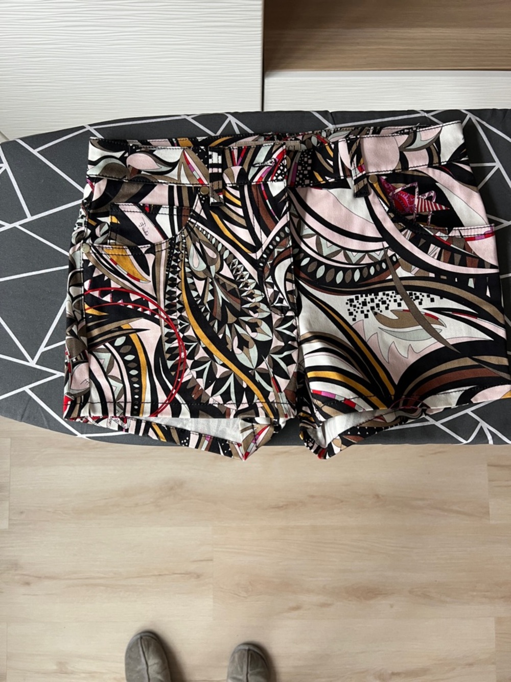 Emilio Pucci High-Waist Paisley Print Shorts - Black, Pink, Tan